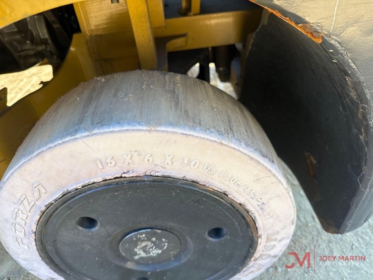 caterpillar-2c5000-image-10