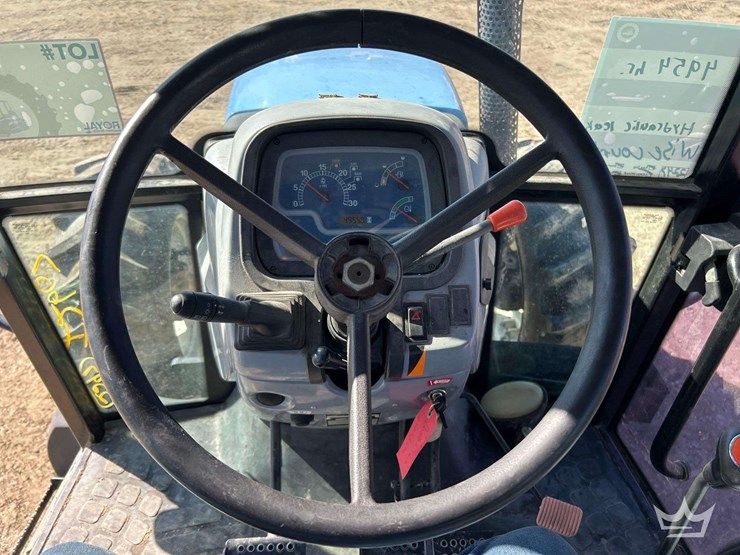 2010-new-holland-td5050-image-13