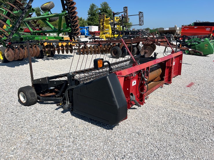 case-ih-1015-image-3