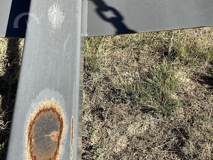 2013-massey-ferguson-2190-image-12