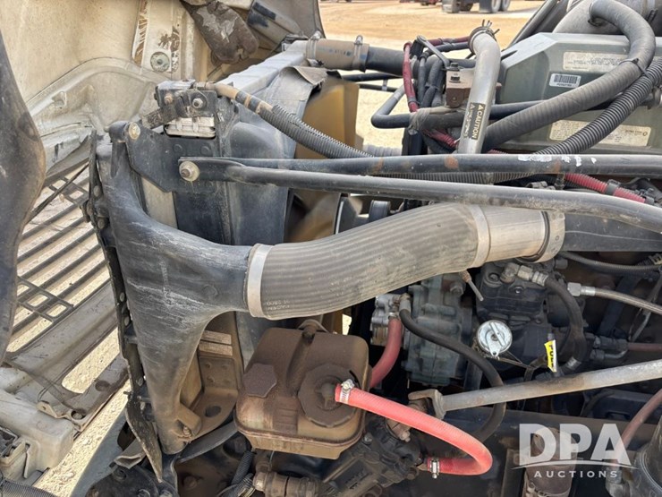 2006-freightliner-day-cab-truck-(gp12099,-unit-802)-image-58