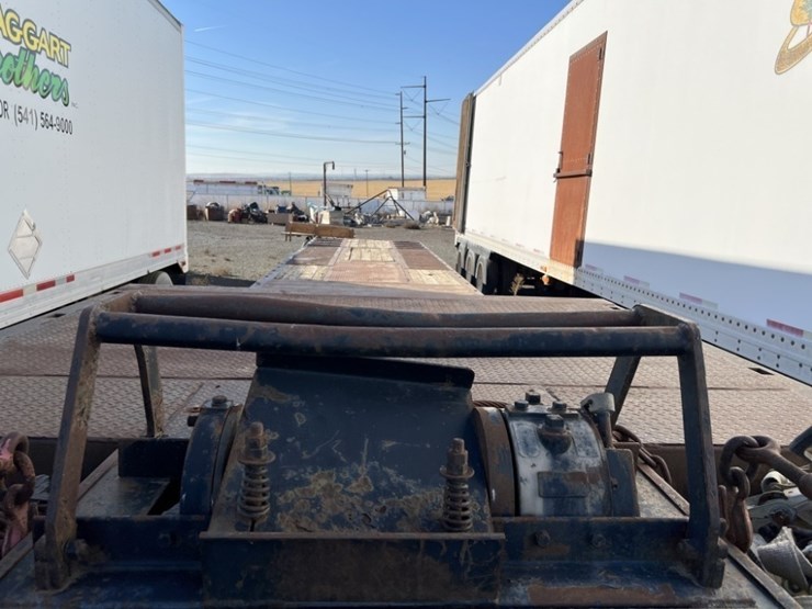 2006-ledwell-tri-axle-step-deck-trailer-image-17