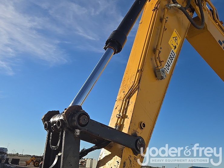 2023-sany-sy225-image-36