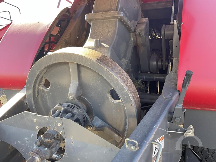 2013-massey-ferguson-2190-image-32