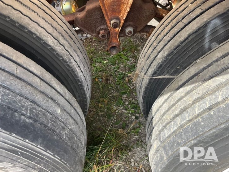 1982-heil-trailer-image-33