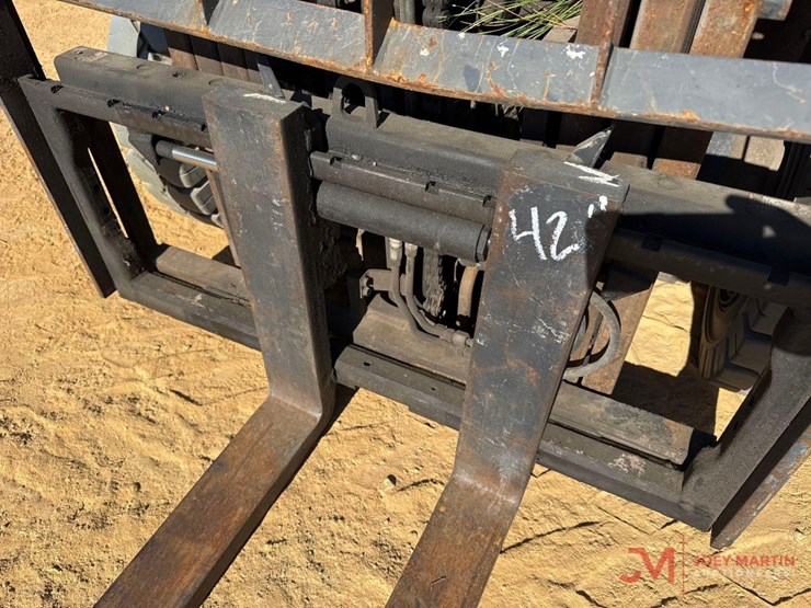 2001-toyota-8fgu25-image-5