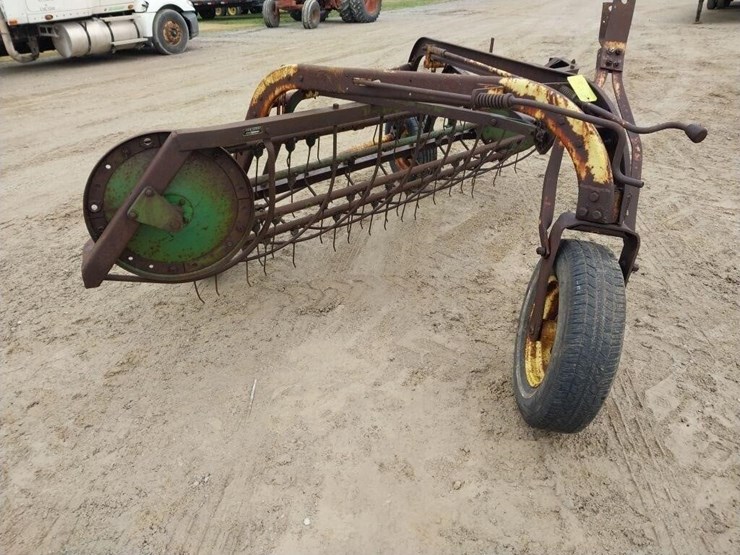 john-deere-640-image-2