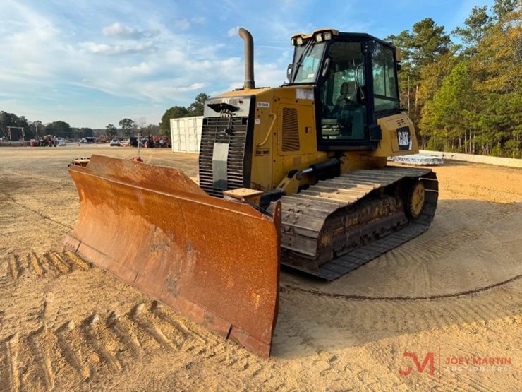 2014-caterpillar-d6k2-lgp-image-4