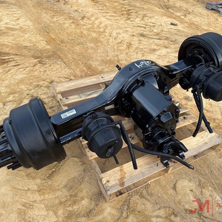TRUCK AXLE