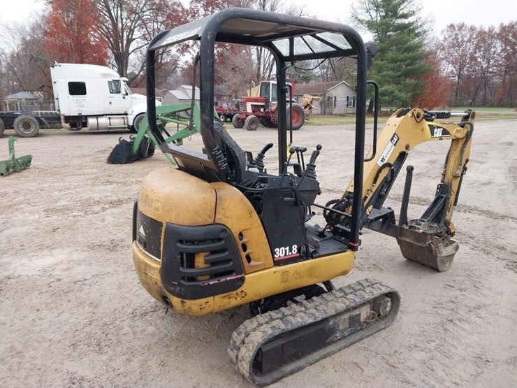 caterpillar-301.8-image-4