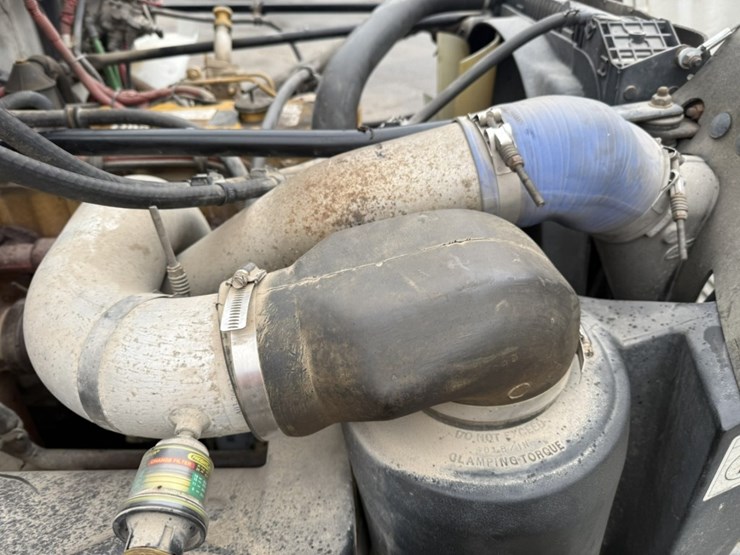 2002-caterpillar-3126-image-20