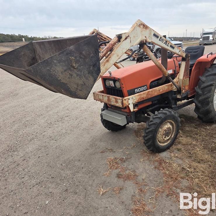 1981 ALLIS-CHALMERS 5020