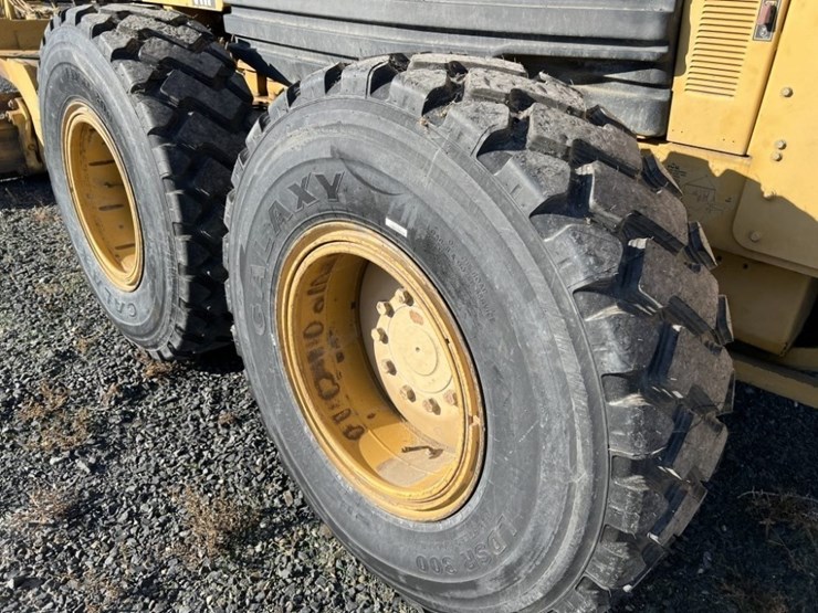 2006-caterpillar-160h-image-9