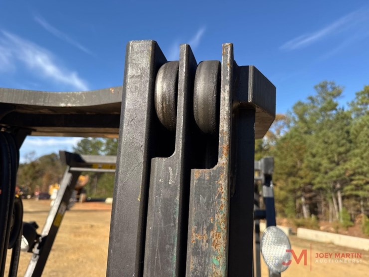 caterpillar-gc25k-image-6