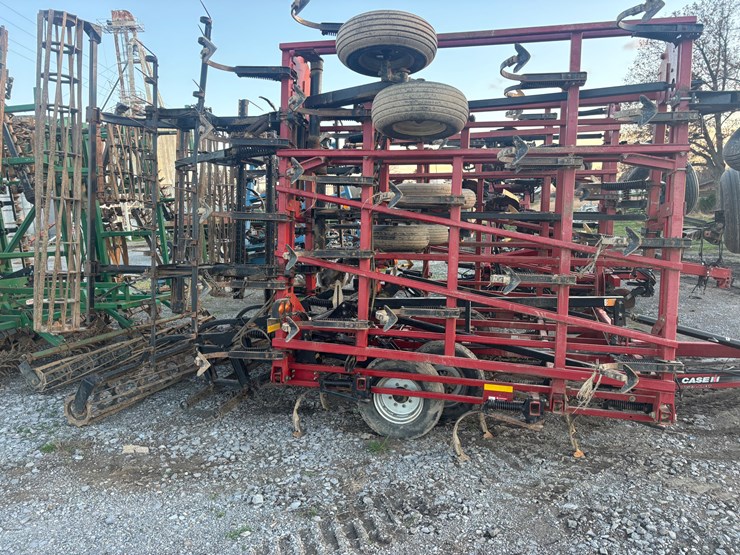 case-ih-200-image-2