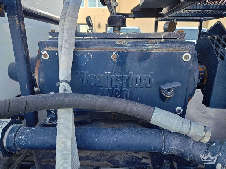 2016-peterbilt-337-image-27