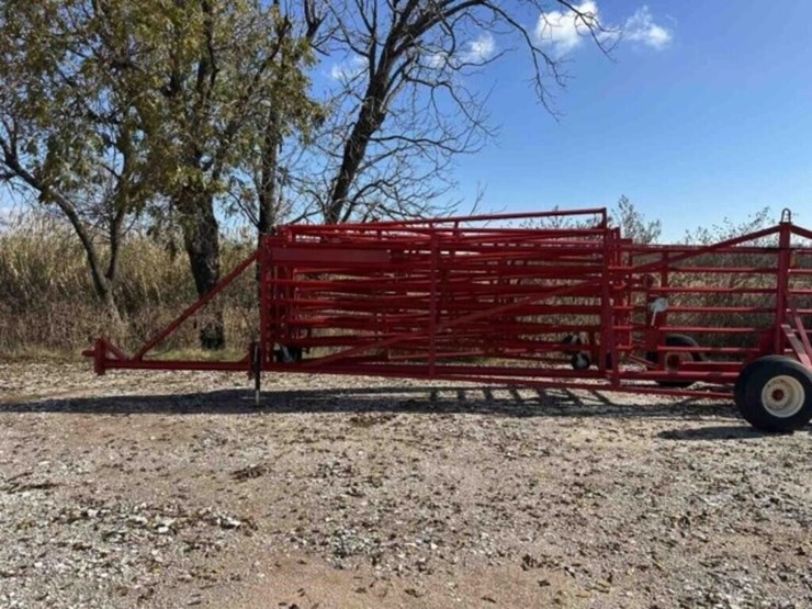 portable-corral-image-4