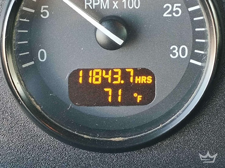 2016-peterbilt-337-image-13