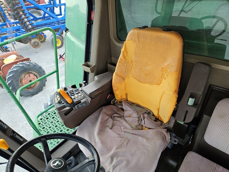 2005-john-deere-9760-sts-image-10