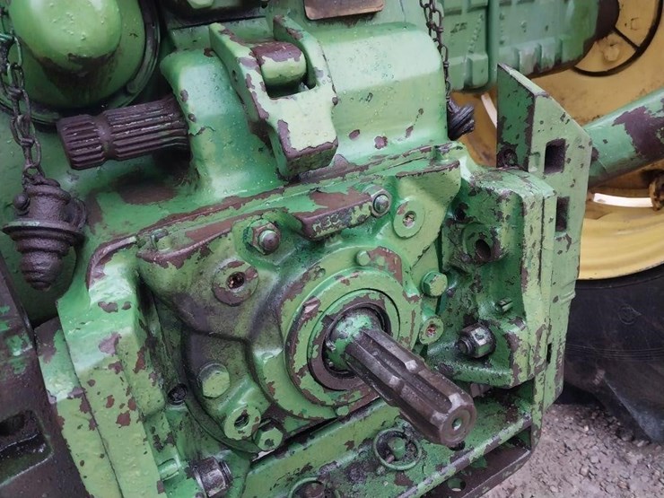 john-deere-4020-image-8