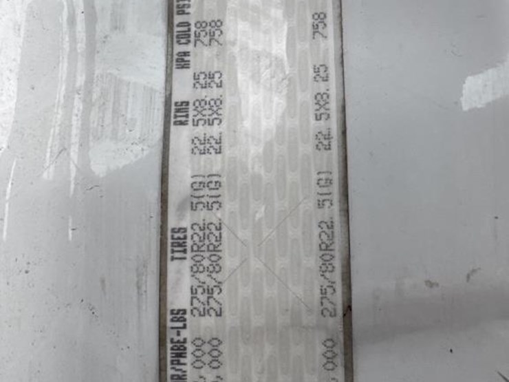 #1481-•-2015-freightliner-cascadia-day-cab-truck-tractor-image-64