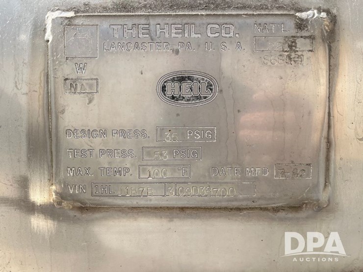 1982-heil-trailer-image-20