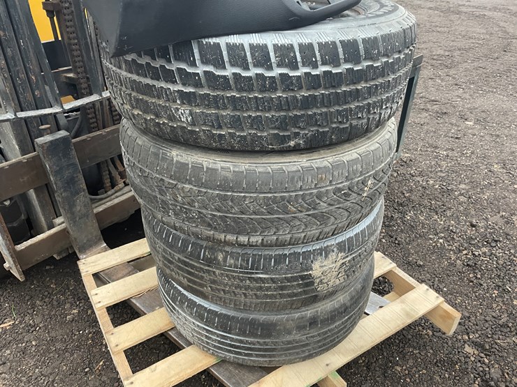 2015-dodge-caravan-image-2