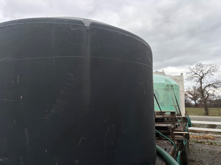 #1509-•-water-trailer-image-2