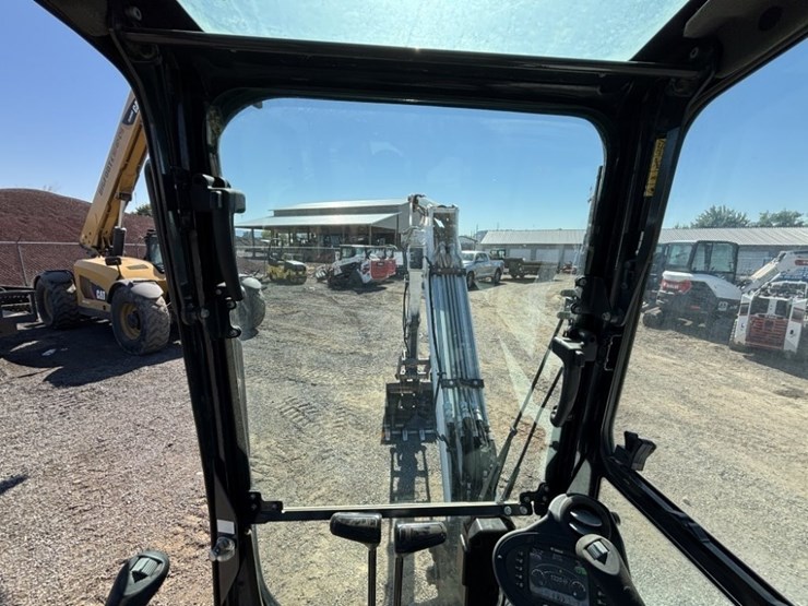 2018-bobcat-e35-image-33