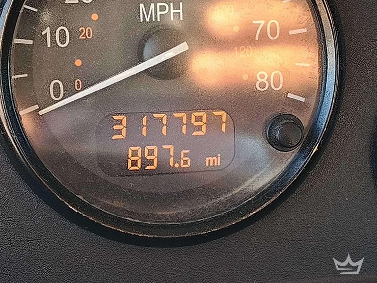 2015-peterbilt-348-image-5