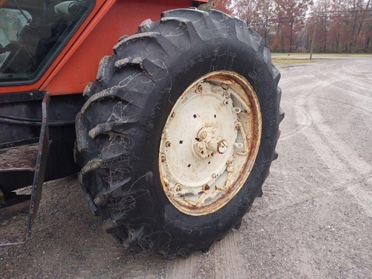 agco-allis-7060-image-9