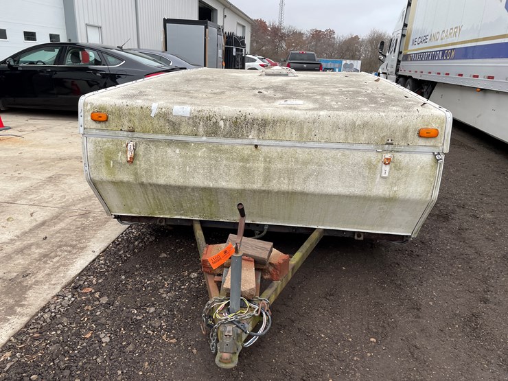 #1100-•-palomino-filly-sdl-popup-camper-(no-title)-image-2