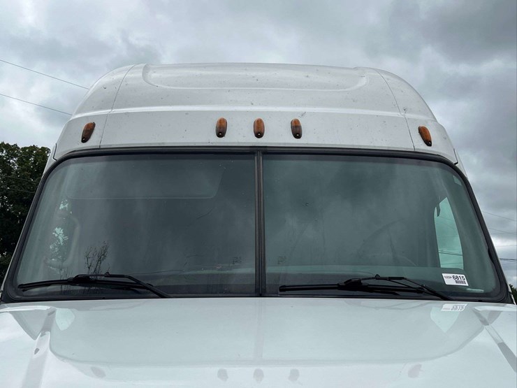 2018-freightliner-cascadia-evolution-t/a-truck-tractor-image-23