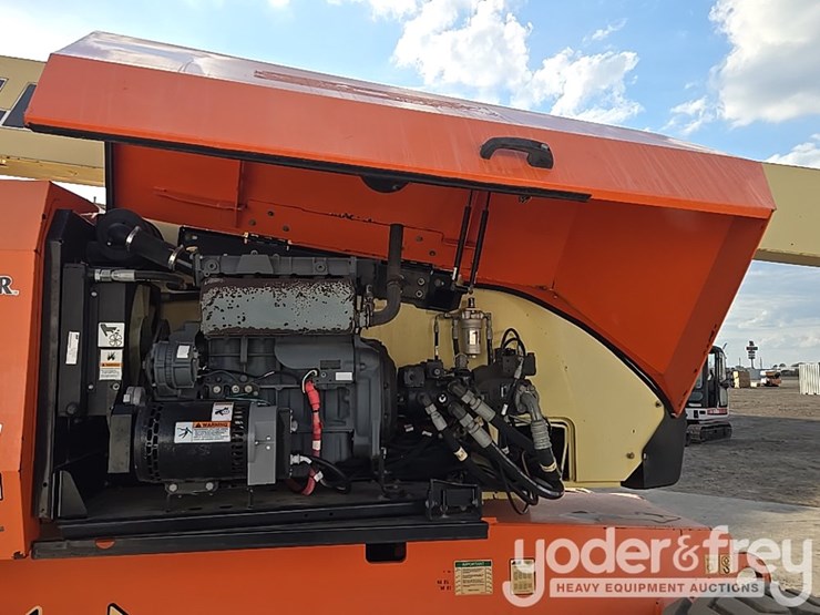 2014-jlg-800aj-image-73