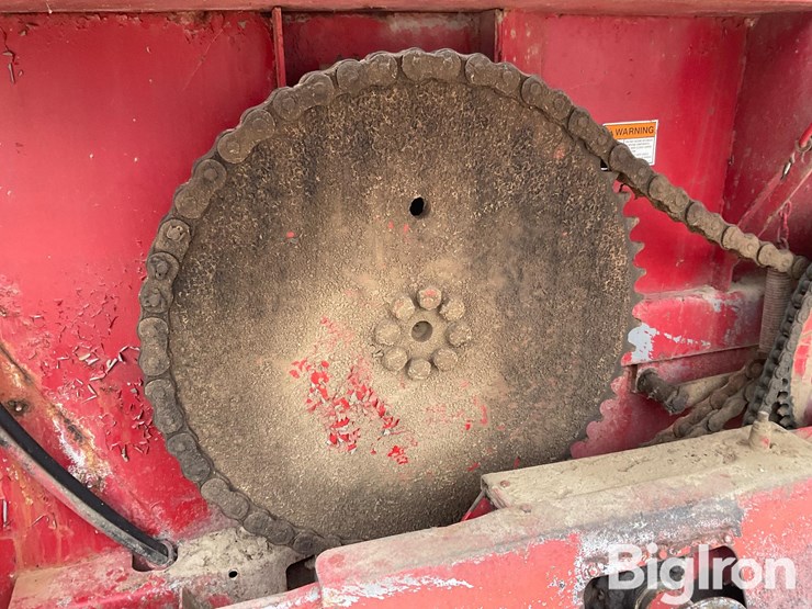 new-holland-3118-image-14