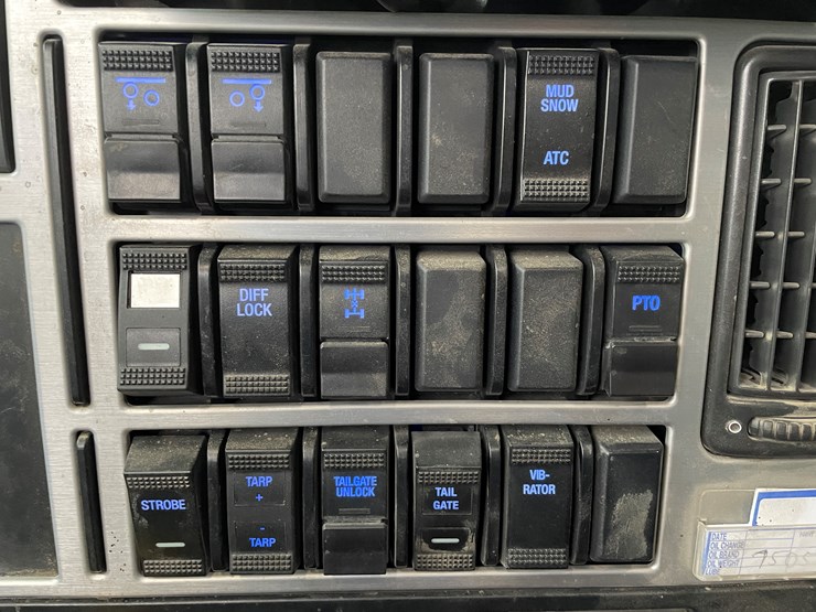 #1059-•-2021-mack-gr104b-quad-axle-dump-truck-(title-in-delay)-image-43