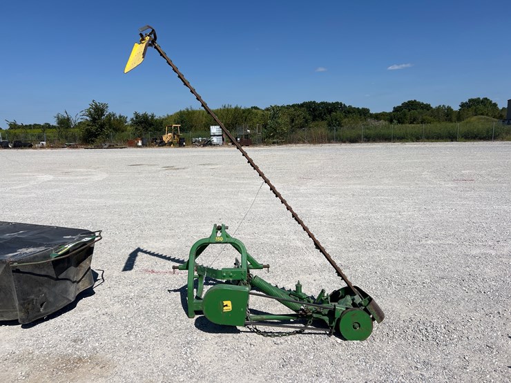 john-deere-350-image-2