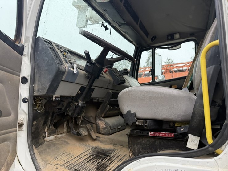 2002-caterpillar-3126-image-82