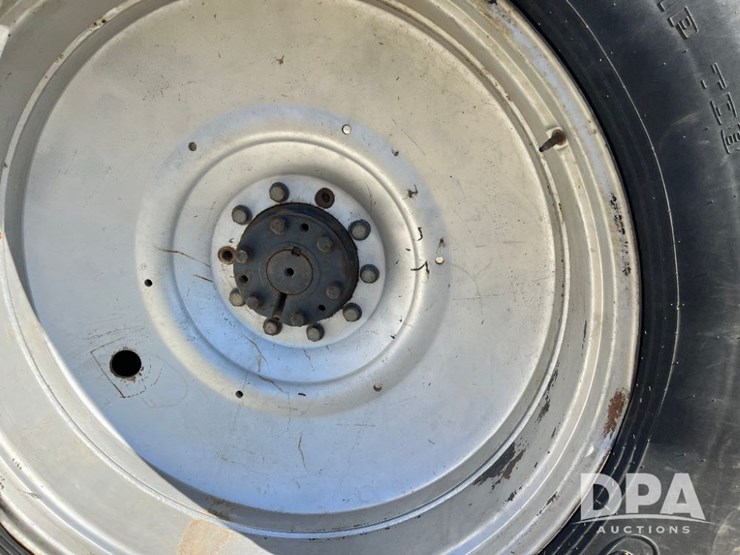 2004-case-ih-mx285-image-36