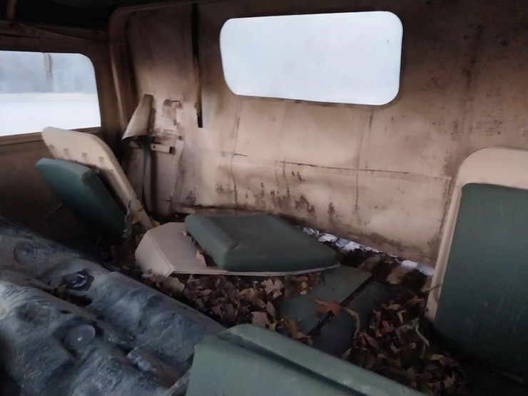 am-general-m998-image-10