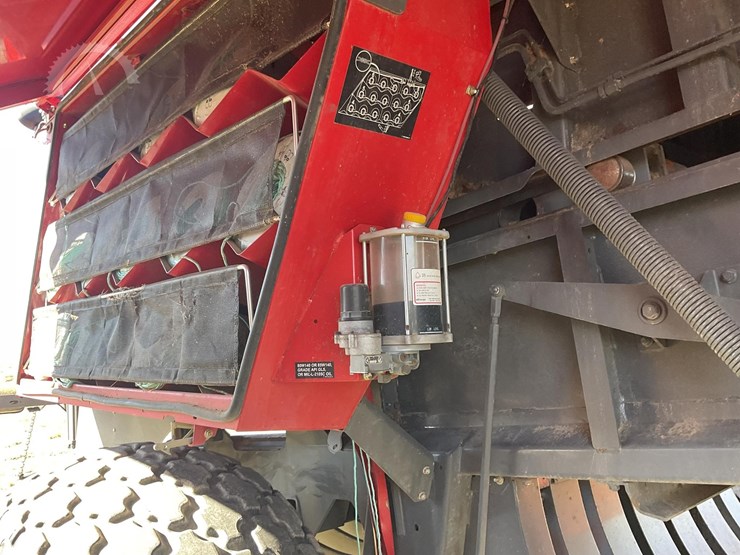 2013-massey-ferguson-2190-image-41