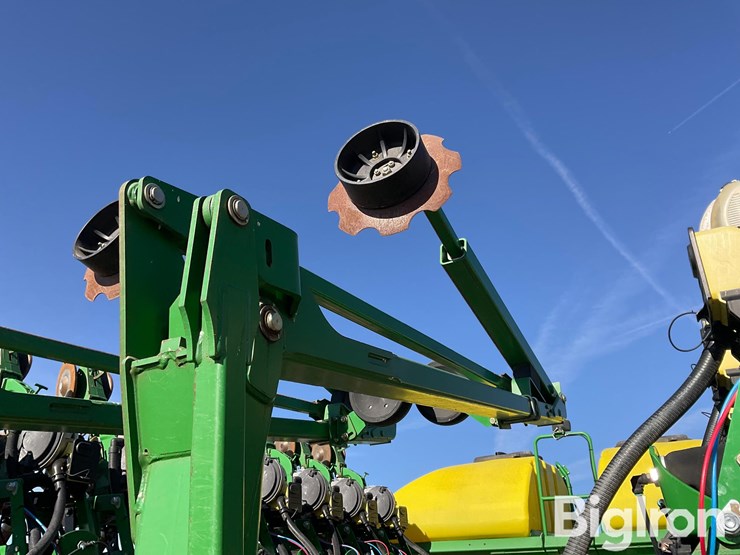 2010-john-deere-1790-ccs-image-18