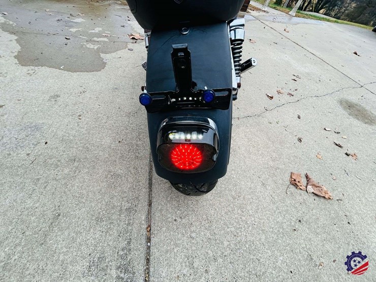 2006-harley-davidson-fxdb-dyna-street-bob-motorcycle-image-47