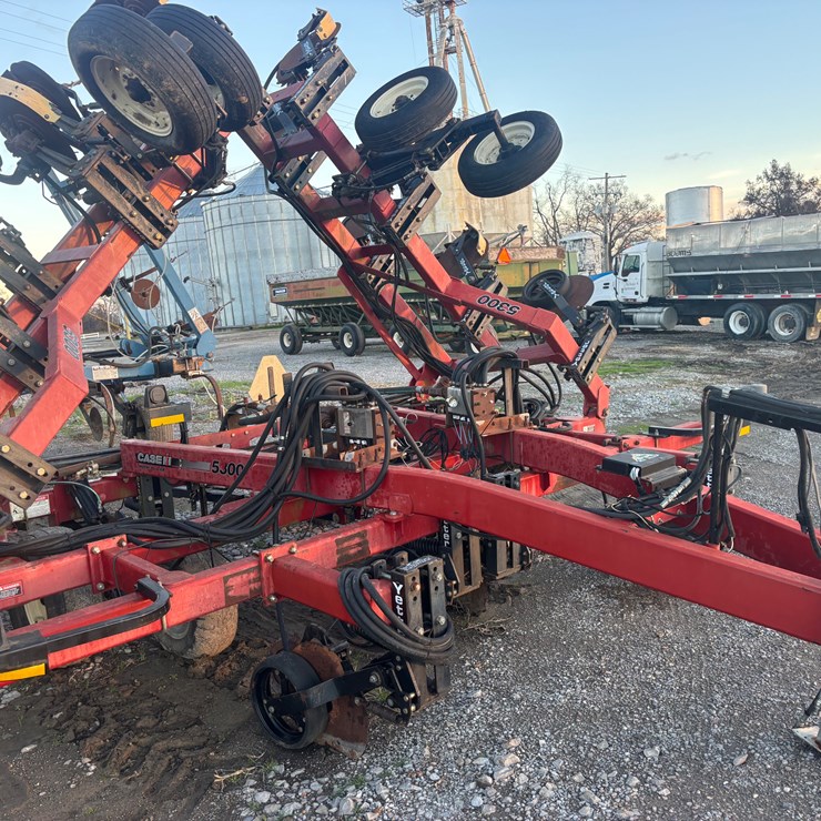 CASE IH 5300