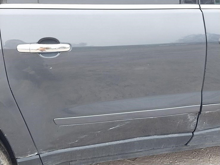 2013-gmc-acadia-image-5