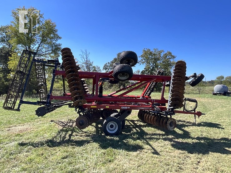 2022-case-ih-true-tandem-335vt-image-6