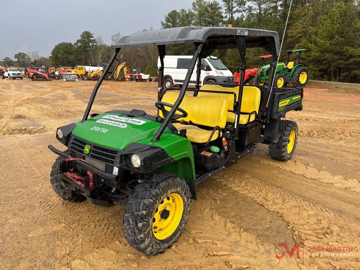 john-deere-gator-image-5