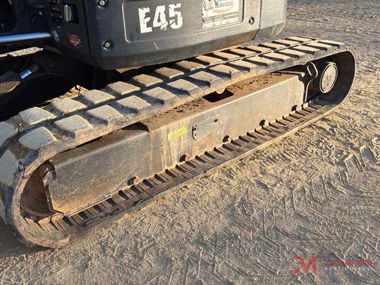 2016-bobcat-e45-image-13