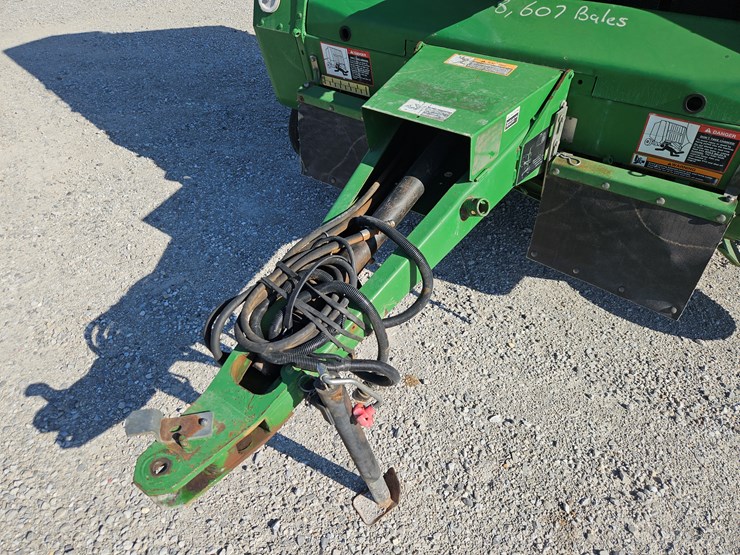 2001-john-deere-567-image-2