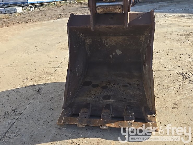 2023-sany-sy225-image-11